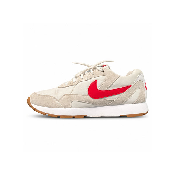 Nike Cream & Red Gum Sole Sneakers
